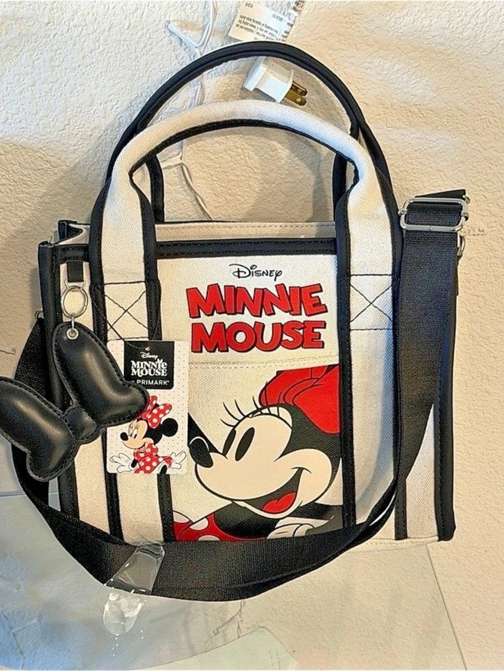 Disney NWT Minnie Mouse Tote Bag in Black & White Like New